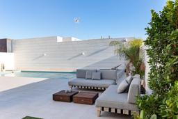 property gallery image 4