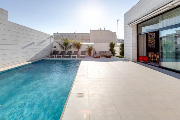 property gallery image 3